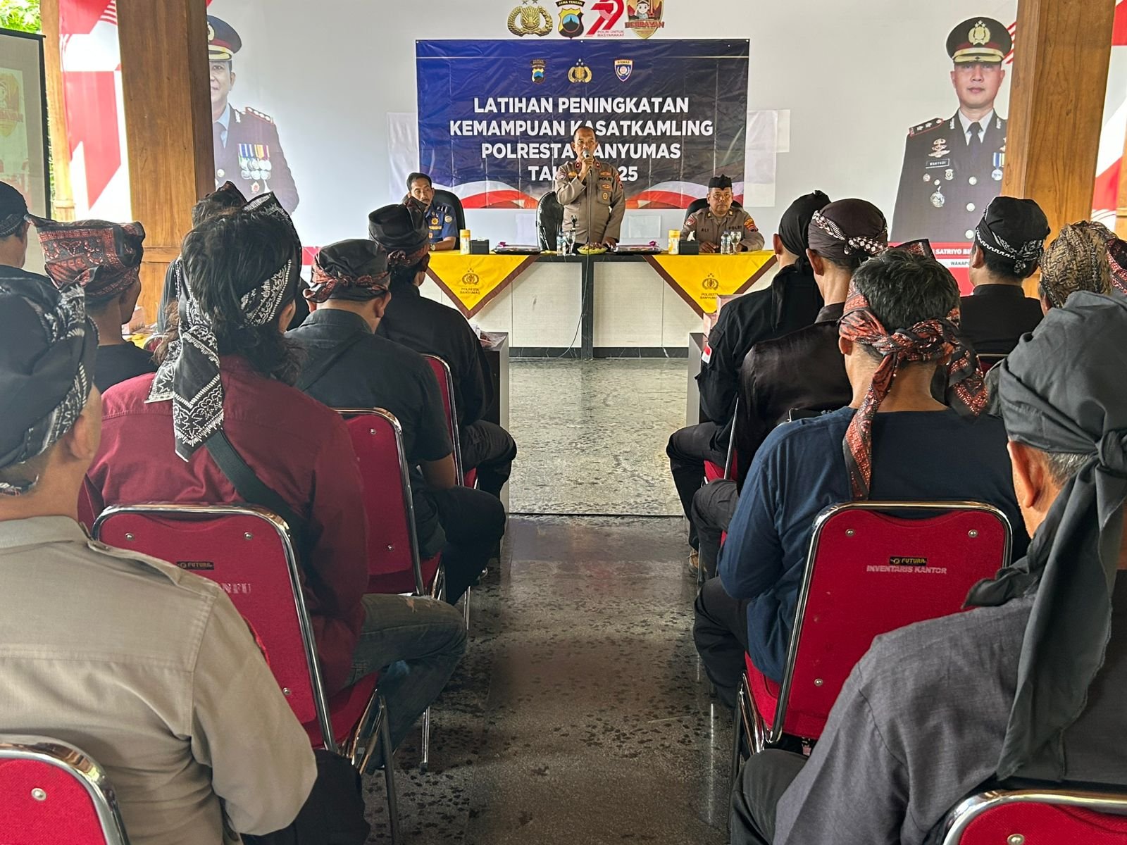 Polresta Banyumas Gelar Latkatpuan Kasatkamling 2025, Dorong Kesiapsiagaan Warga Hadapi Situasi Darurat