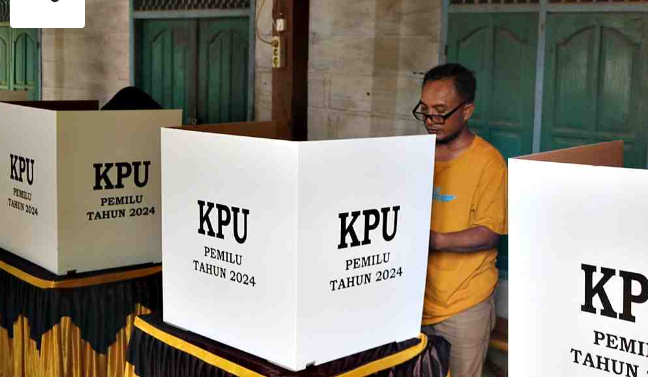 Demokrasi yang Terkadang Sulit Dipahami,  Oleh: Ardi Saroso Fakultas Ilmu Sosial, Prodi Hukum Universitas Harapan Bangsa Purwokerto