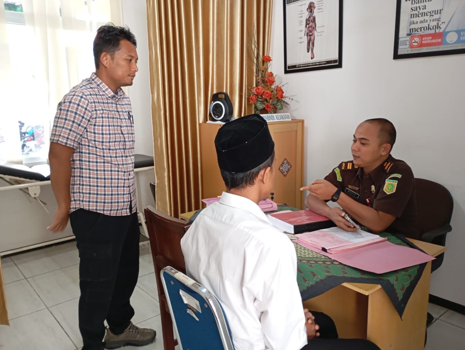 Polres Purbalingga Limpahkan Tersangka Perampokan BPRS ke Kejaksaan