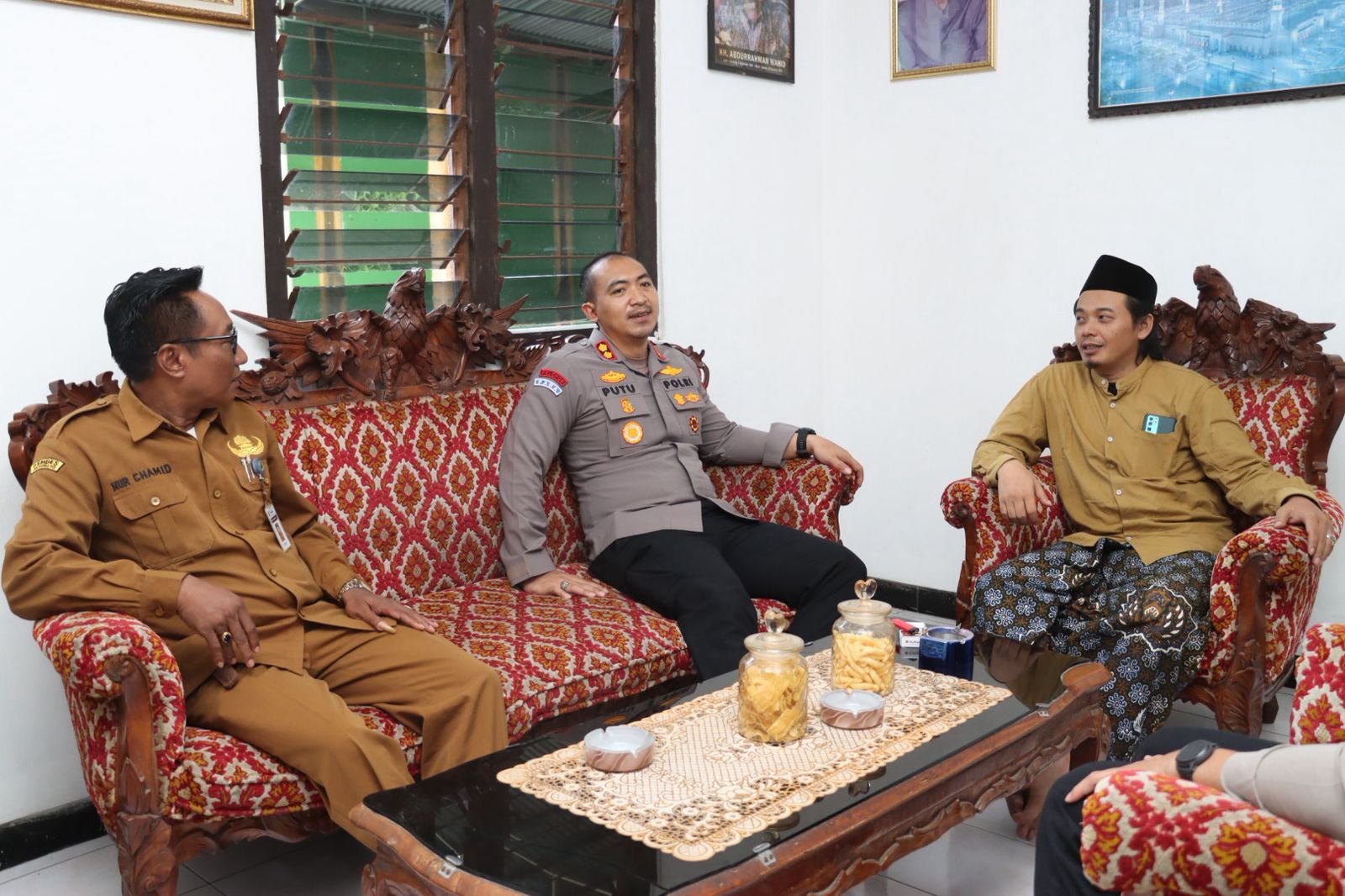 DPR Tetapkan Polri Tetap di Bawah Presiden, Ulama Kebumen: Untungkan Publik