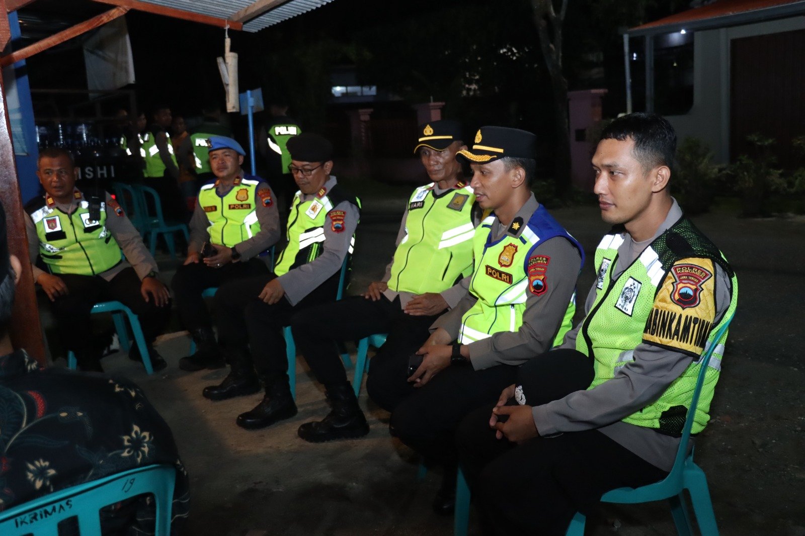 PJU Polres Kebumen Patroli Kewilayahan, Sambangi Pos Kamling Karangsari