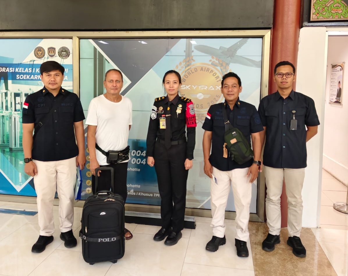 Usai Jalani Hukuman Narkotika, WN India Dideportasi Imigrasi Cilacap