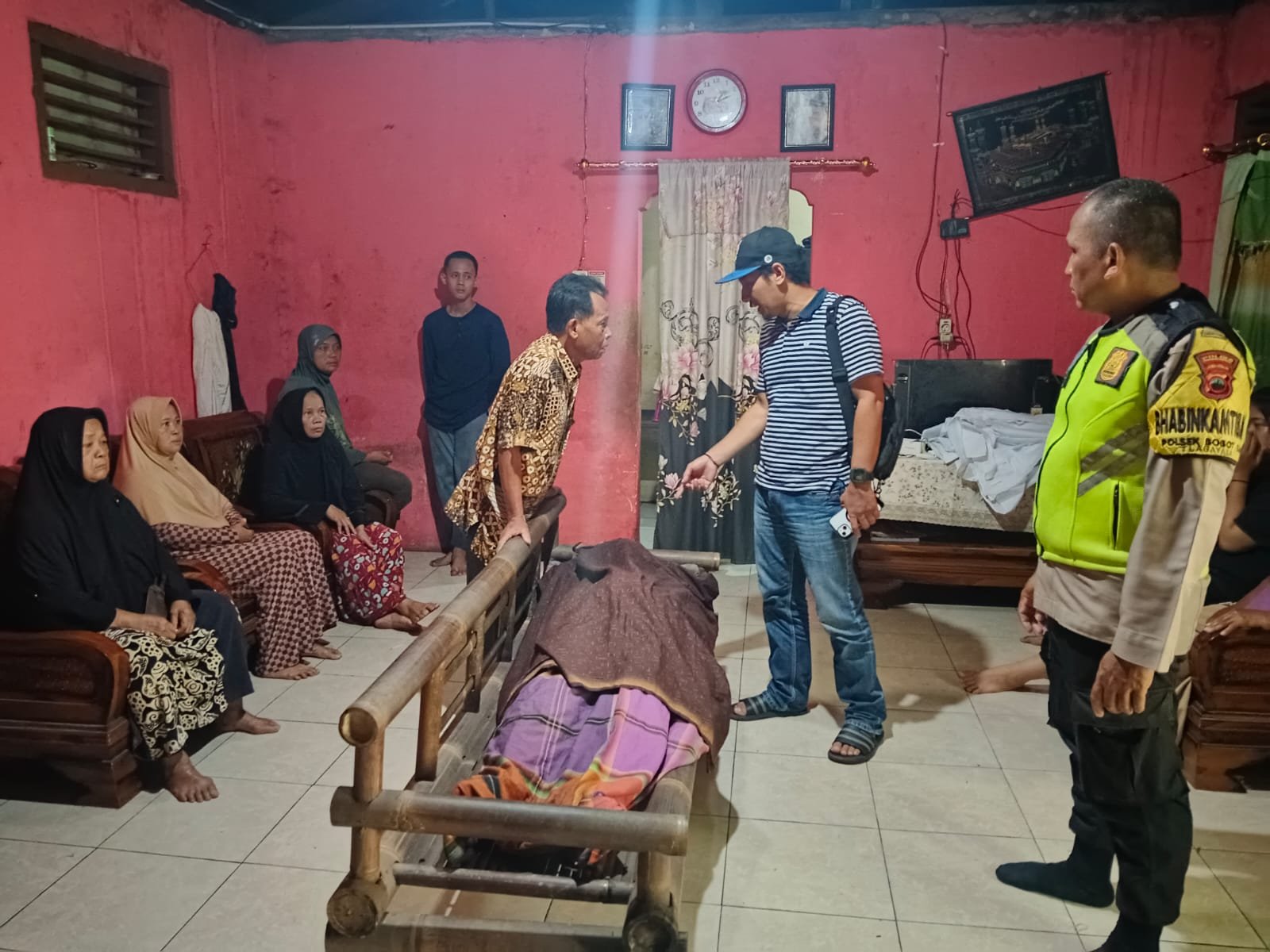 Penderes di Bobotsari Tewas Terjatuh dari Ketinggian 16 Meter