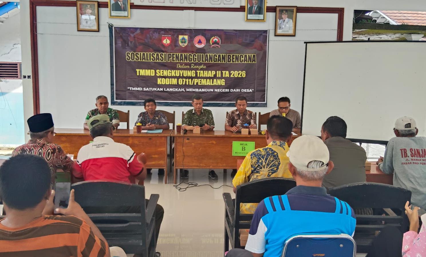 TMMD Pemalang Sosialisasi Sampah dan Mitigasi Bencana di Desa Klareyan