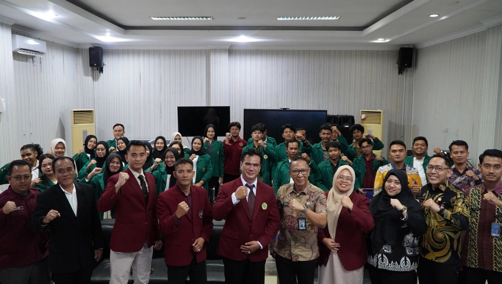 Mahasiswa FH Universitas Boyolali Perdalam Hukum Keimigrasian Lewat KKL di Imigrasi Cilacap