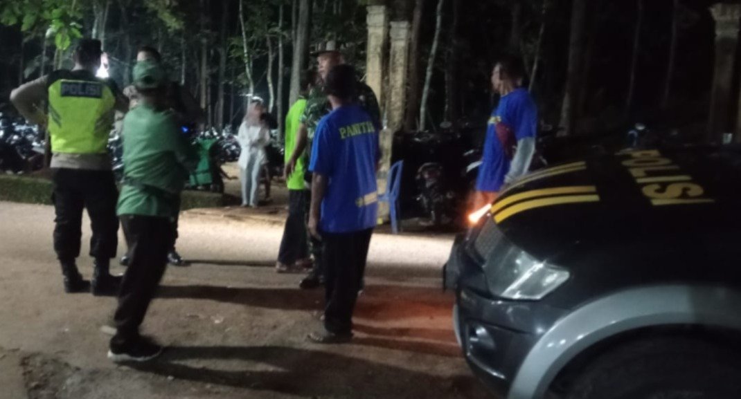 Patroli Malam Gabungan, Babinsa Manyaran Perkuat Keamanan Lingkungan Bersama Polisi dan Linmas