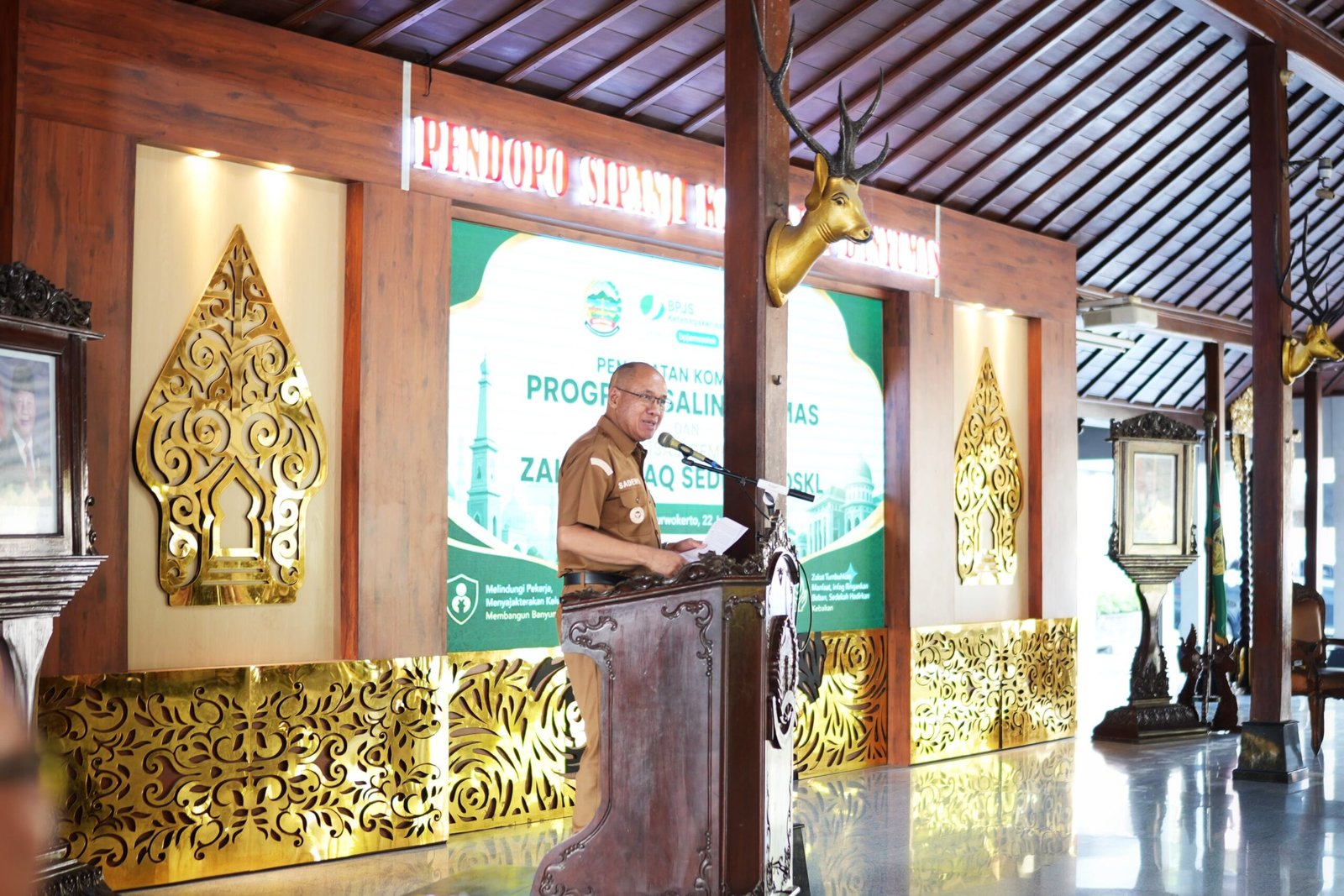 Bupati Banyumas Ajak ASN Jadi Pelindung Pekerja Rentan
