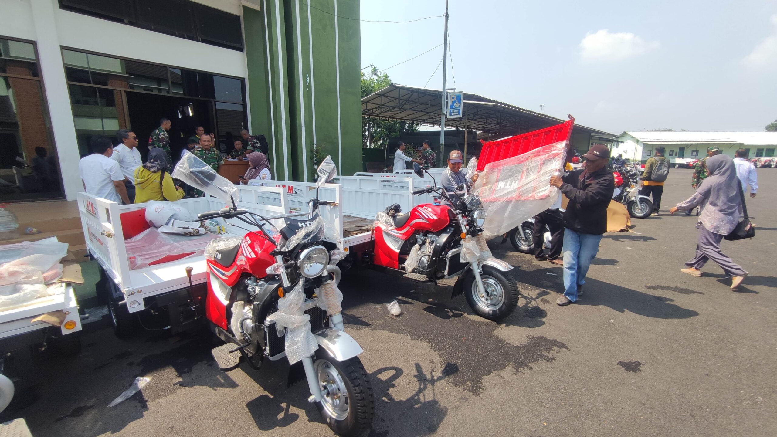 Kodim 0711/Pemalang Serahkan Kendaraan Operasional untuk KDKMP, Perkuat Pelayanan dan Pemberdayaan Masyarakat