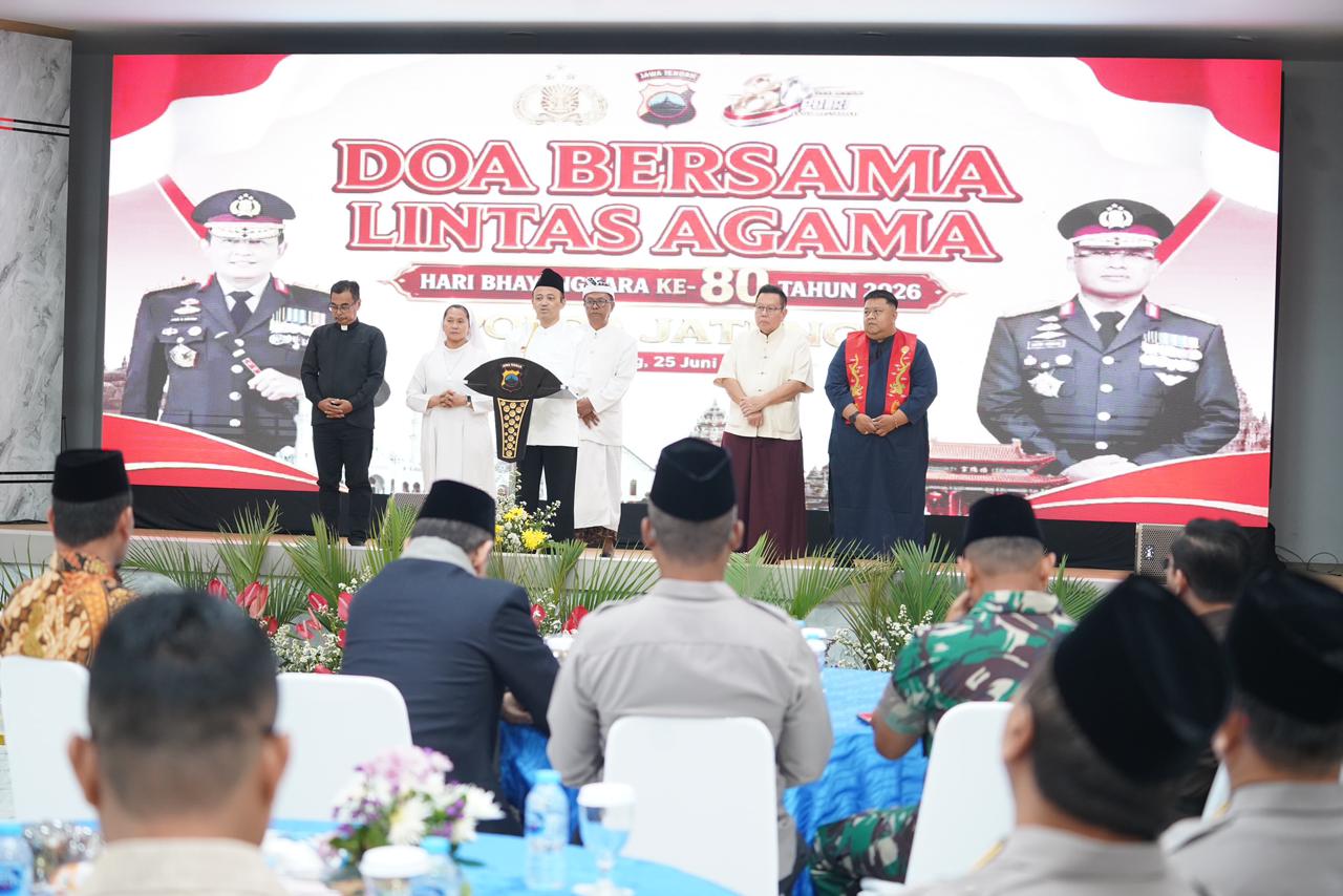 Doa Lintas Agama Warnai Hari Bhayangkara ke-80, Polda Jateng Teguhkan Persatuan dan Semangat Kebangsaan