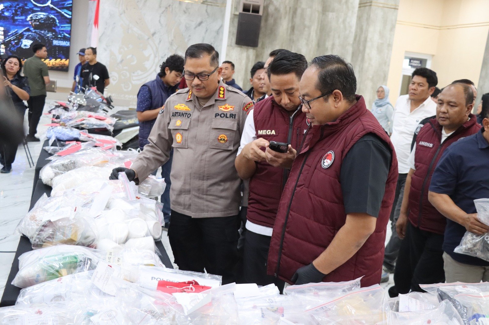 Polrestabes Semarang Bongkar Jaringan Narkoba, Sita 10,3 Kg Sabu