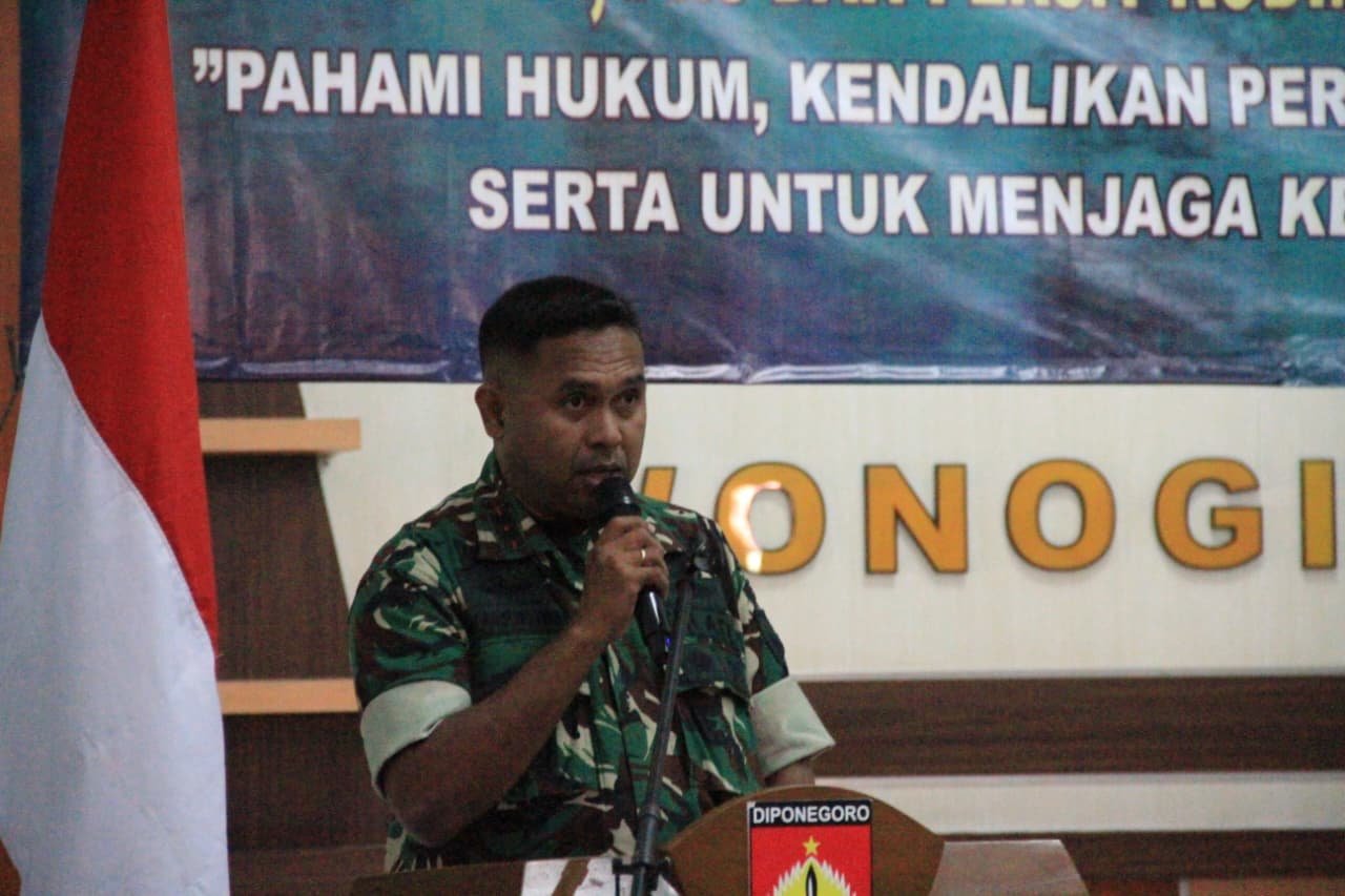Perkuat Kesadaran Hukum, Prajurit, PNS, dan Persit Kodim 0728/Wonogiri Ikuti Penyuluhan dari Kodam IV/Diponegoro