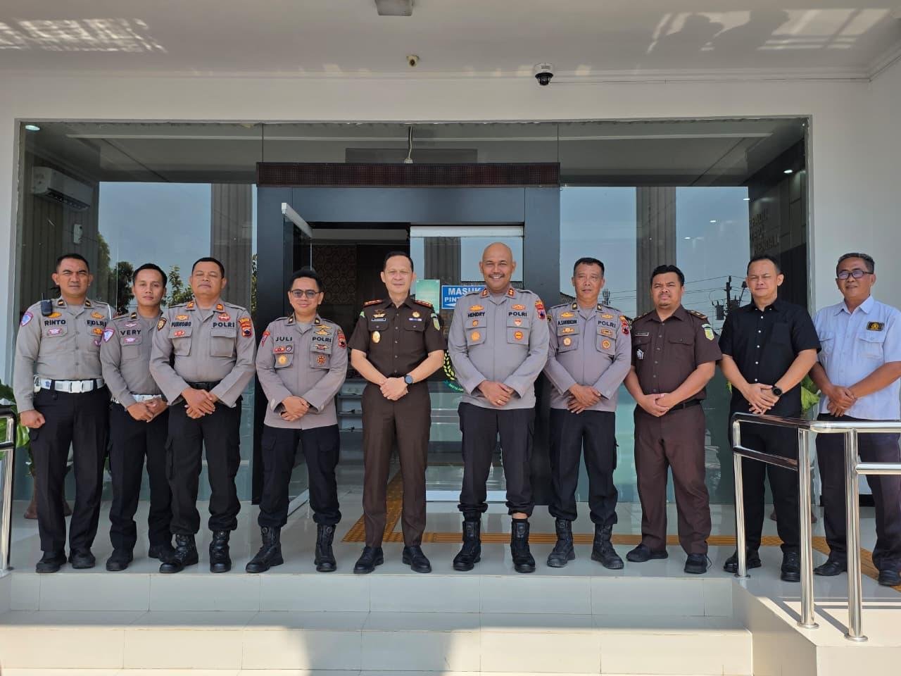 Kapolres Kendal Sambangi Kejari Perkuat Penegakan Hukum