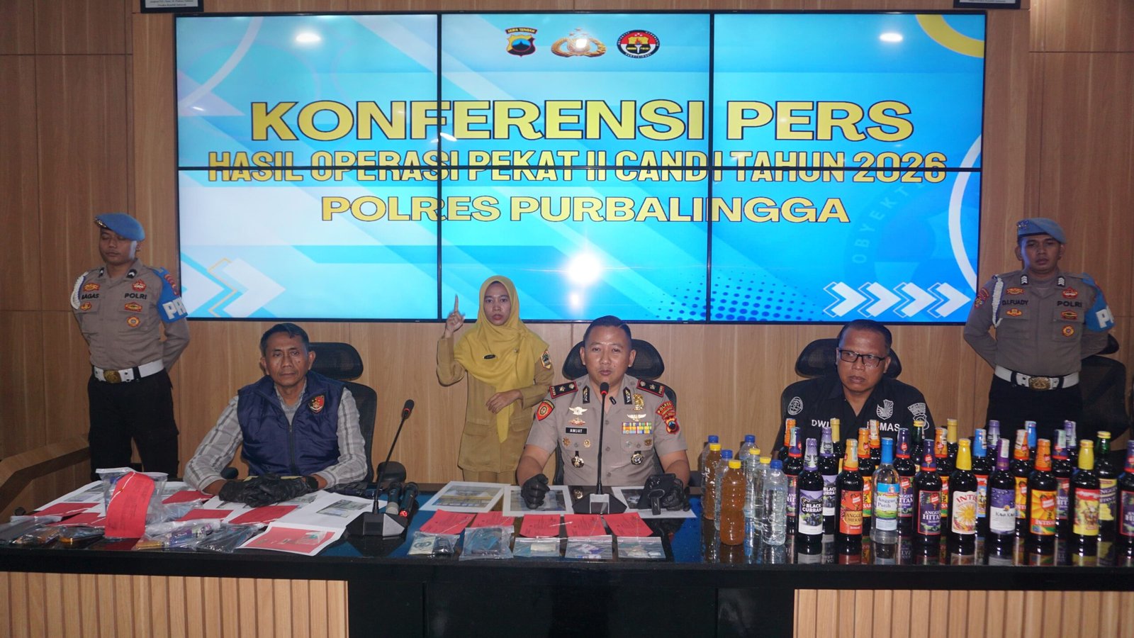 Polres Purbalingga Ungkap 4 Kasus Narkoba dan Sita Ratusan Botol Miras Ilegal