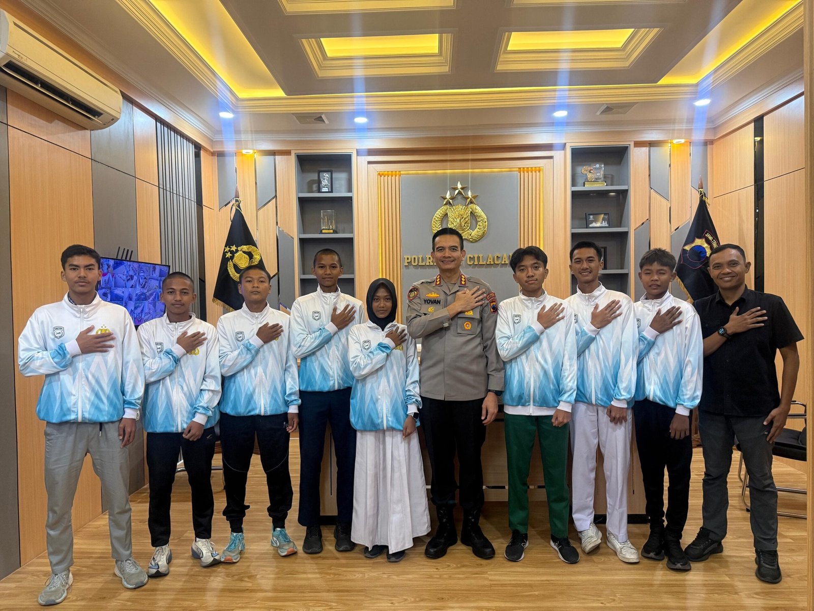 Kapolresta Cilacap Lepas Atlet Cheetah Runners ke Jateng Open 2026