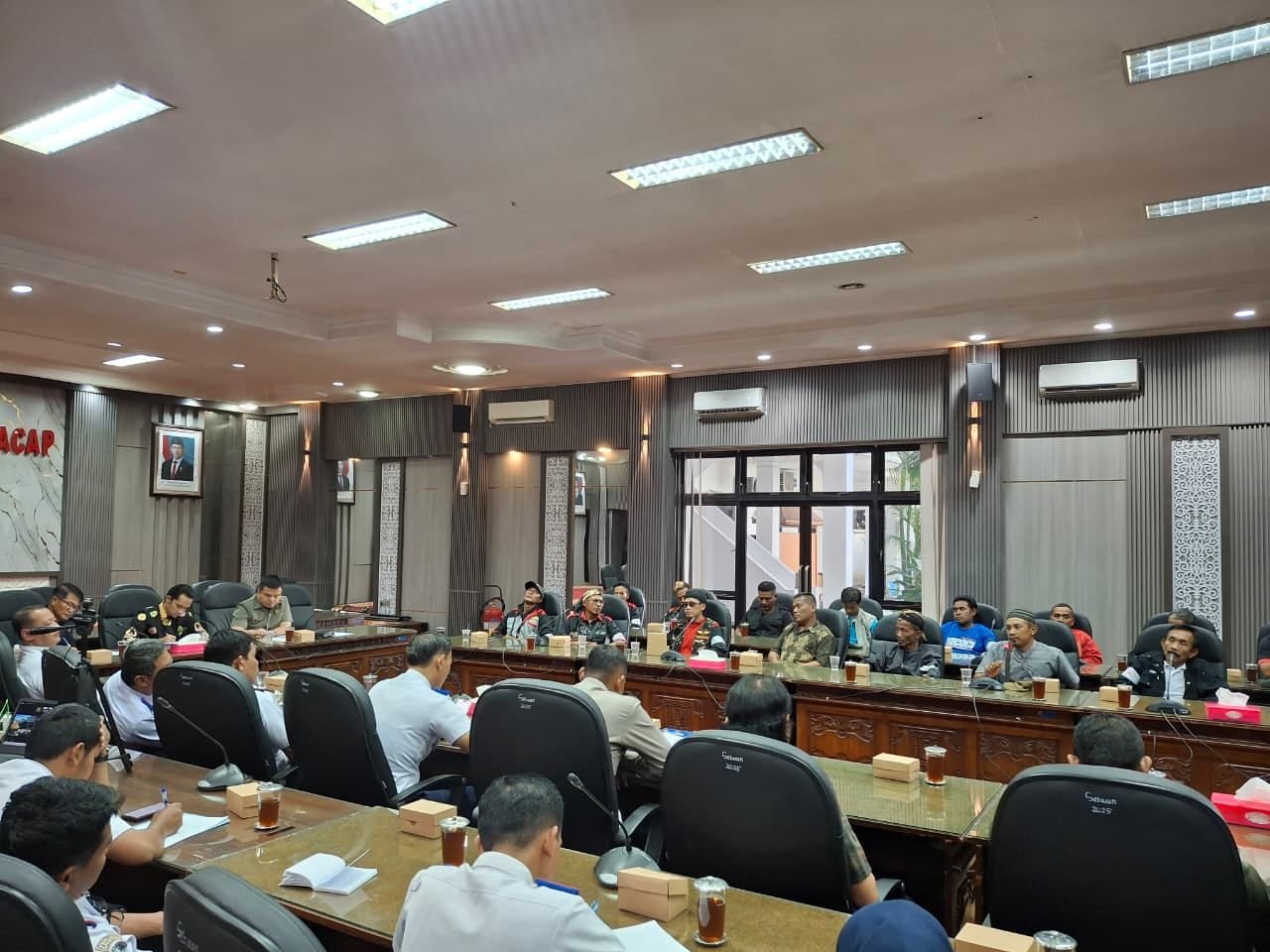 Ratusan Pemilik Odong-odong Protes Larangan Angkut Penumpang, DPRD Cilacap Siapkan Solusi