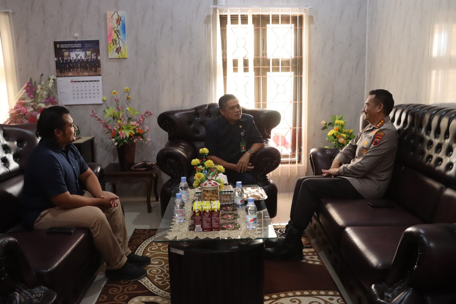 Kapolresta Cilacap Perkuat Sinergi dengan Pengadilan Negeri