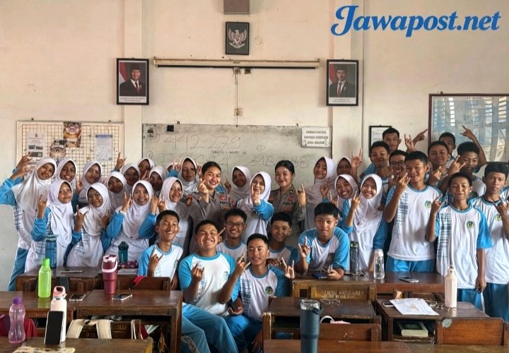 Polresta Cilacap Kenalkan AI kepada Pelajar SMA Negeri 1 Cilacap