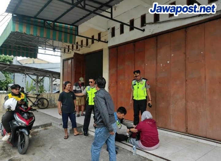 Polresta Cilacap Gerak Cepat Evakuasi Korban Kecelakaan di Jalan Suprapto