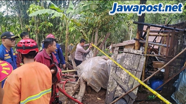 Rumah Warga Blater Terbakar, Kerugian Ditaksir Rp50 Juta