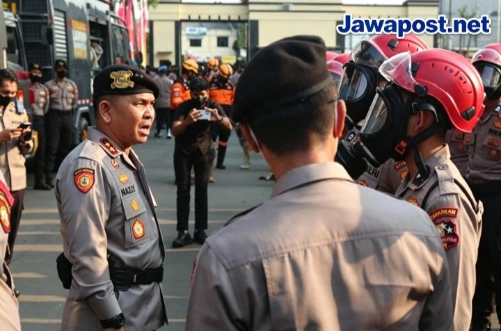 Polri Siapkan 299 Personel Hadapi Dampak Gunung Anak Krakatau