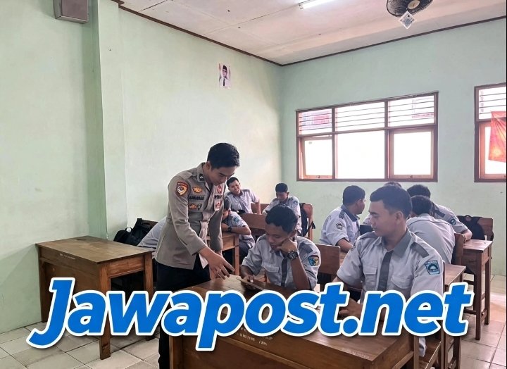 Polresta Cilacap Edukasi Pelajar Bijak Gunakan AI