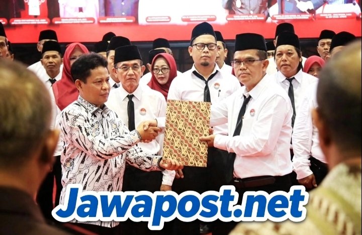 Bupati Banyumas Kukuhkan 98 Pengurus ABPEDNAS, Awasi Dana Desa