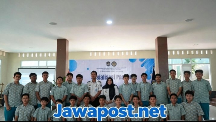 Imigrasi Cilacap Edukasi Pelajar AABS soal Paspor dan Bahaya TPPO