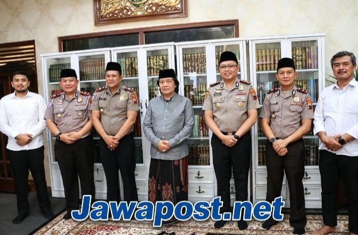 Kapolres Kebumen Silaturahmi ke Ponpes Al Kahfi, Perkuat Sinergi Ulama Jaga Kamtibmas